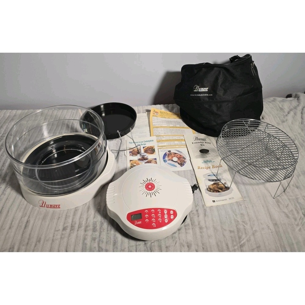 NuWave Pro Infrared Oven Model 20302 w/ Extender Kit Pizza Carry Case Complete.